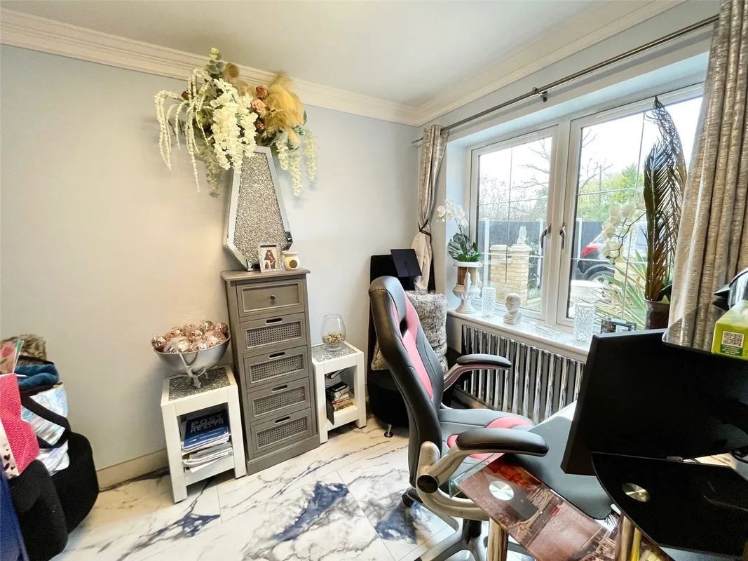 Lower Dunton Road, Dunton, Brentwood, Essex, CM13
