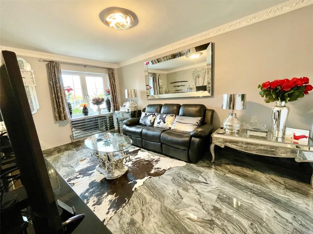 Lower Dunton Road, Dunton, Brentwood, Essex, CM13