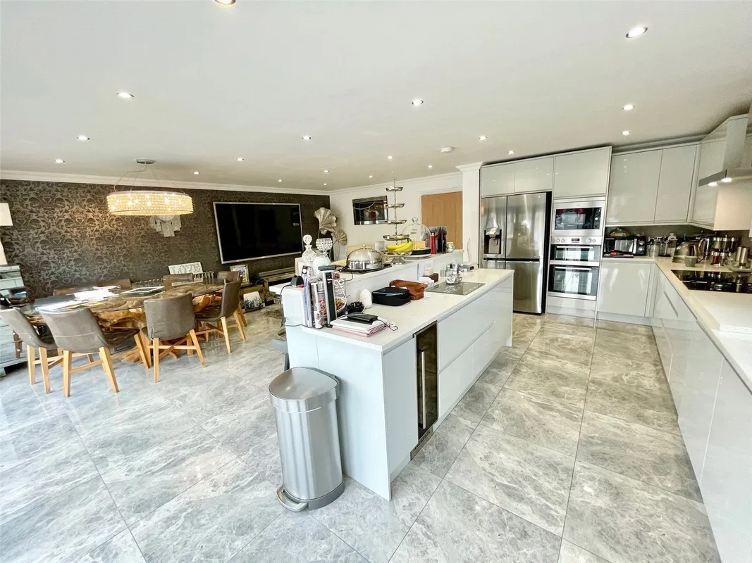 Lower Dunton Road, Dunton, Brentwood, Essex, CM13