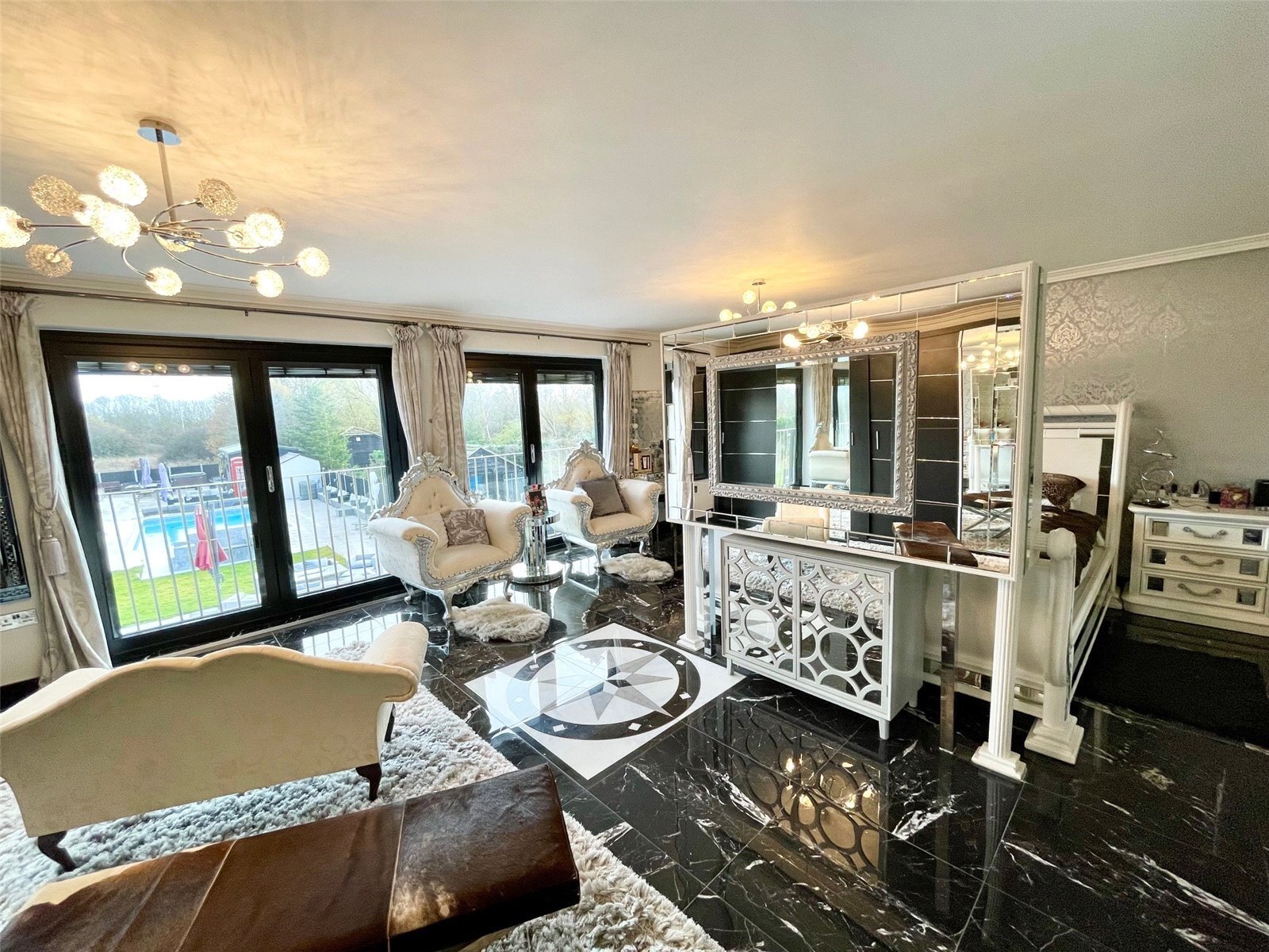 Lower Dunton Road, Dunton, Brentwood, Essex, CM13 Image 20