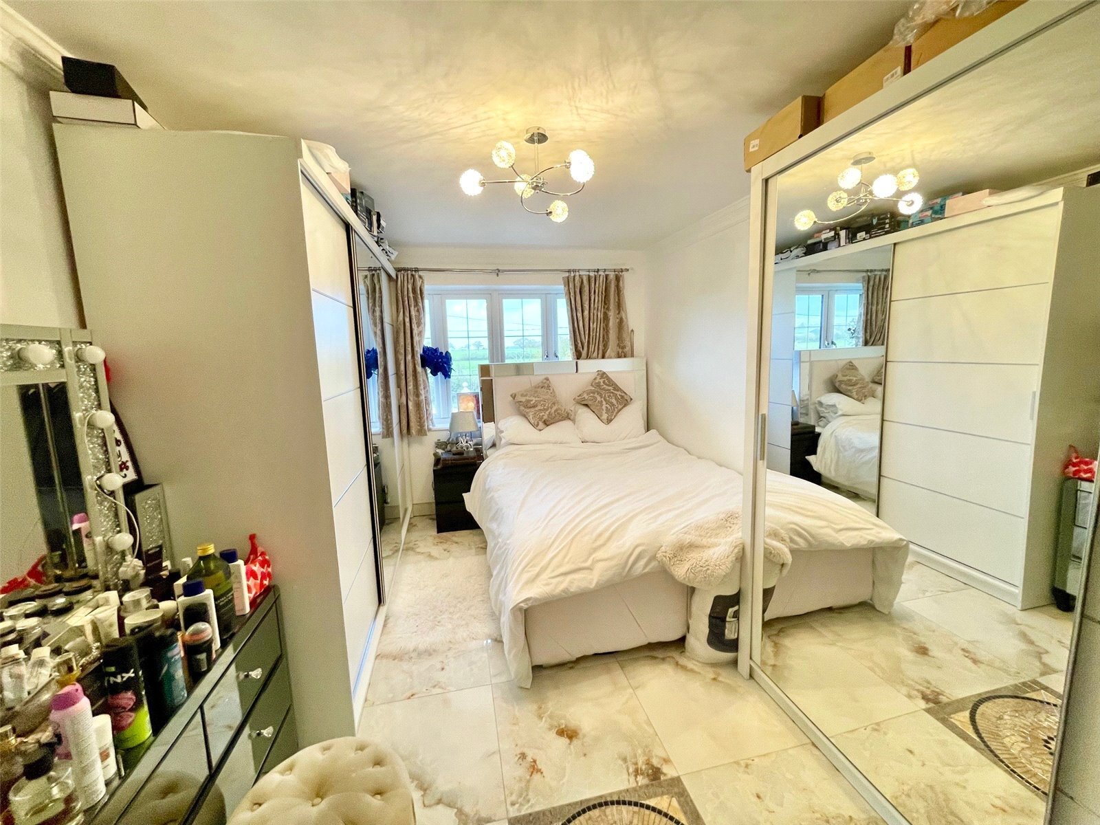 Lower Dunton Road, Dunton, Brentwood, Essex, CM13 Image 25