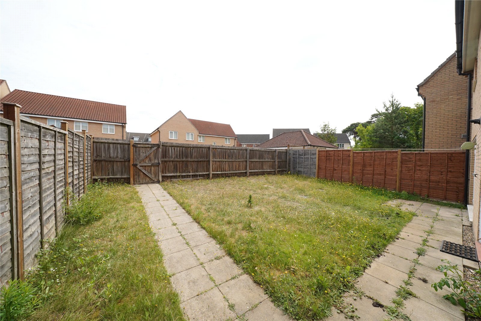 Tarragon Walk, Red Lodge, Bury St. Edmunds, Suffolk, IP28 Image 8
