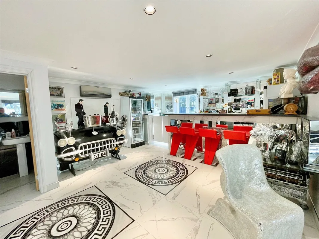Lower Dunton Road, Dunton, Brentwood, Essex, CM13