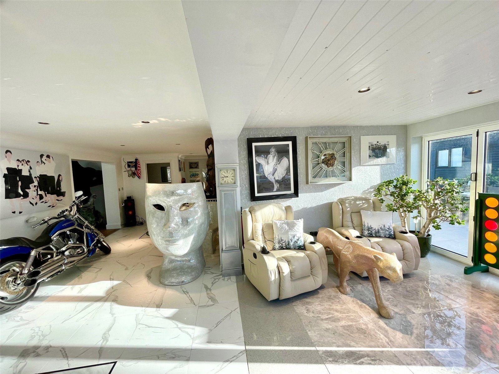 Lower Dunton Road, Dunton, Brentwood, Essex, CM13 Image 40