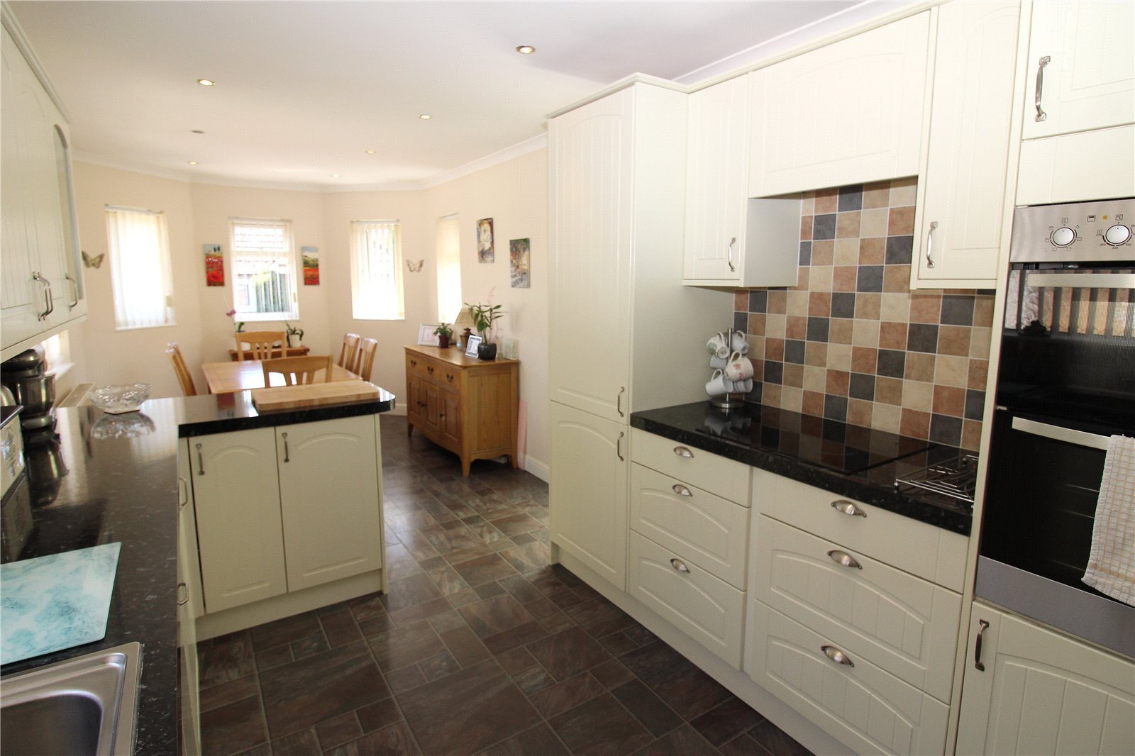 Oak Road, Fareham, Hampshire, PO15 Image 6