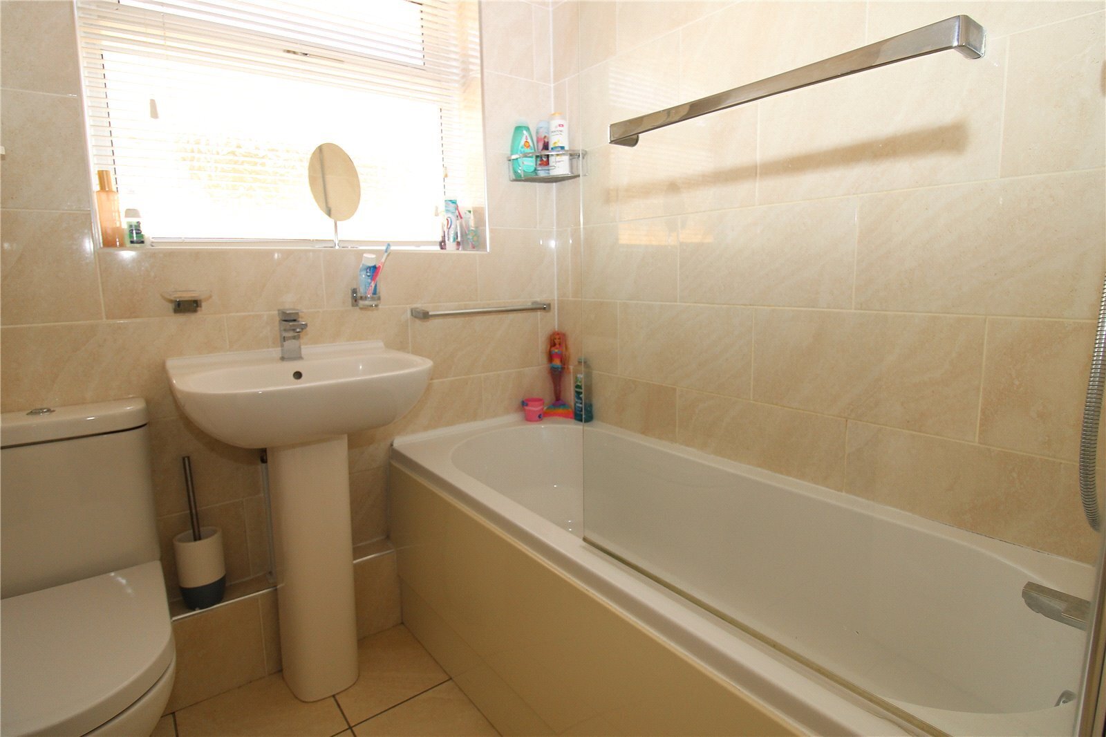 Oak Road, Fareham, Hampshire, PO15 Image 8