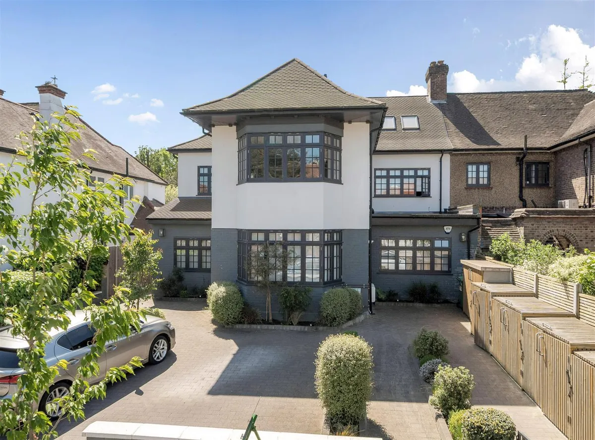 Chatsworth Road, London NW2