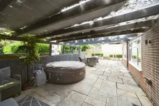 Aire View, Yeadon, Leeds