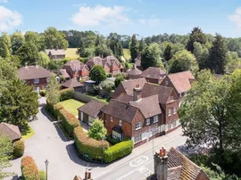 Kings Arms Court, Ockley, Dorking photo
