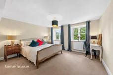 Kings Arms Court, Ockley, Dorking