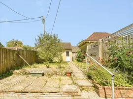 Burcombe, Woodmancote, Cirencester thumb 2