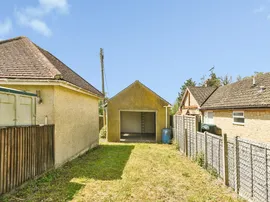 Burcombe, Woodmancote, Cirencester thumb 3