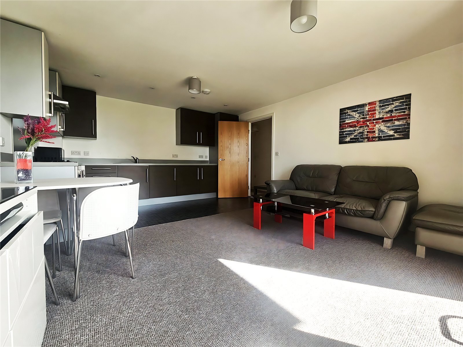 South Row, Milton Keynes, Buckinghamshire, MK9 Image 3