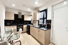 Cowper Mount, LEEDS