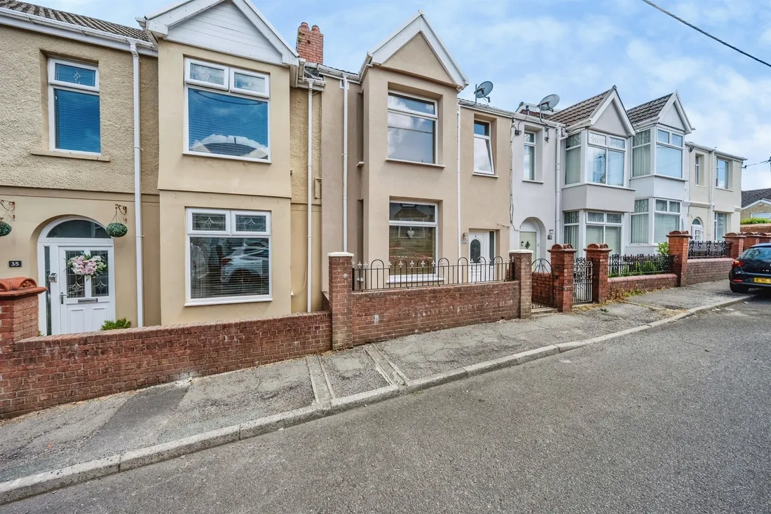 Property photo 37