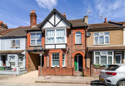 Benskin Road, Watford, WD18