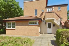 Capian Walk, Two Mile Ash, Milton Keynes