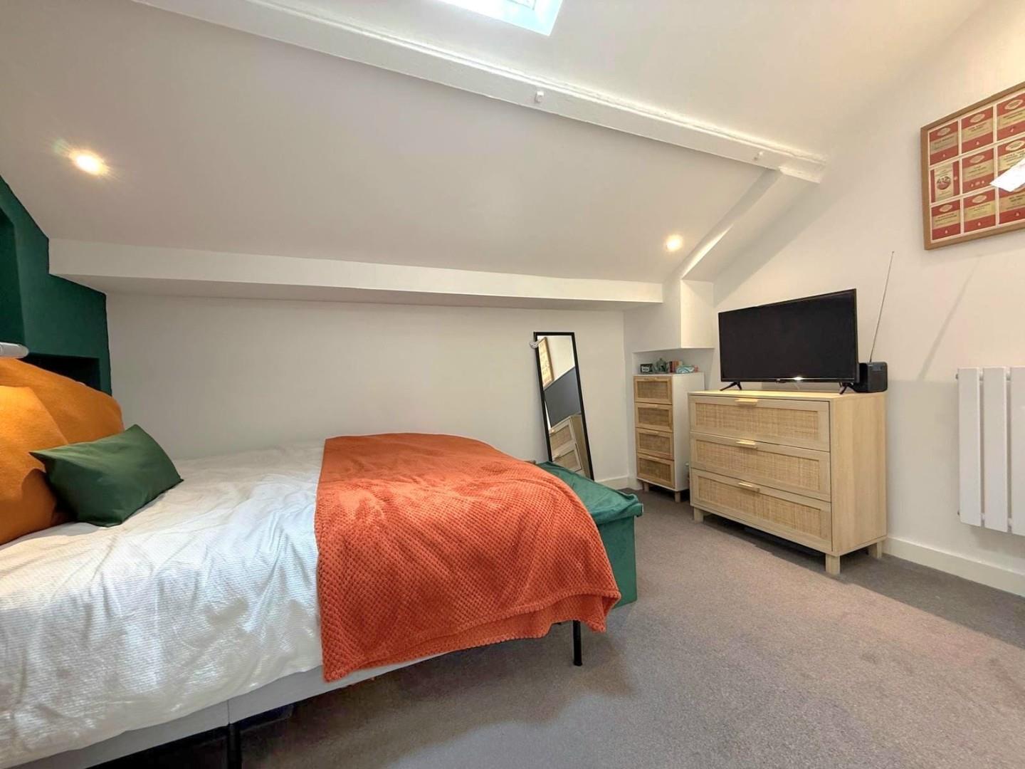 9 Derngate, Northampton Image 11
