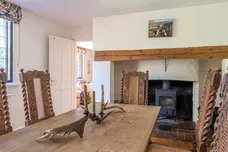 Petworth Road Chiddingfold GU8 photo 5