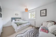 Petworth Road Chiddingfold GU8 photo 8