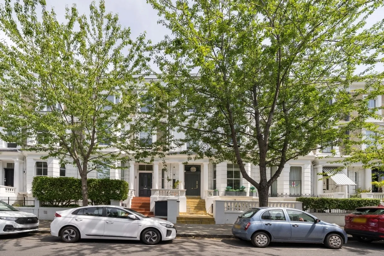 Russell Road London W14 photo 9