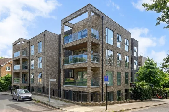 Green Dale London SE5