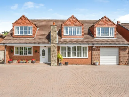 West Street, Thorne, DONCASTERphoto