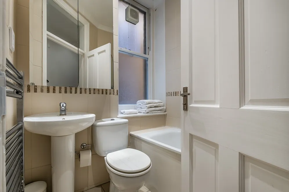 Wymering Road, London, W9 photo 7