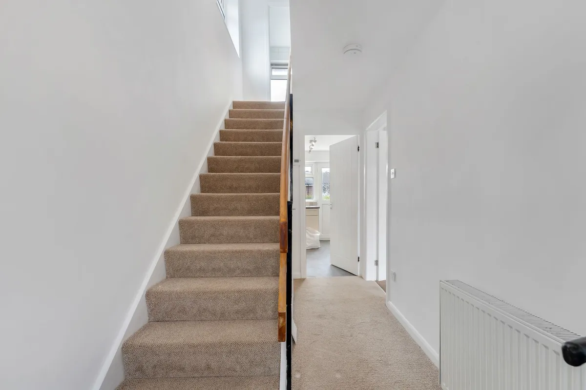 Braithwaite Close, Beechwood, WA7