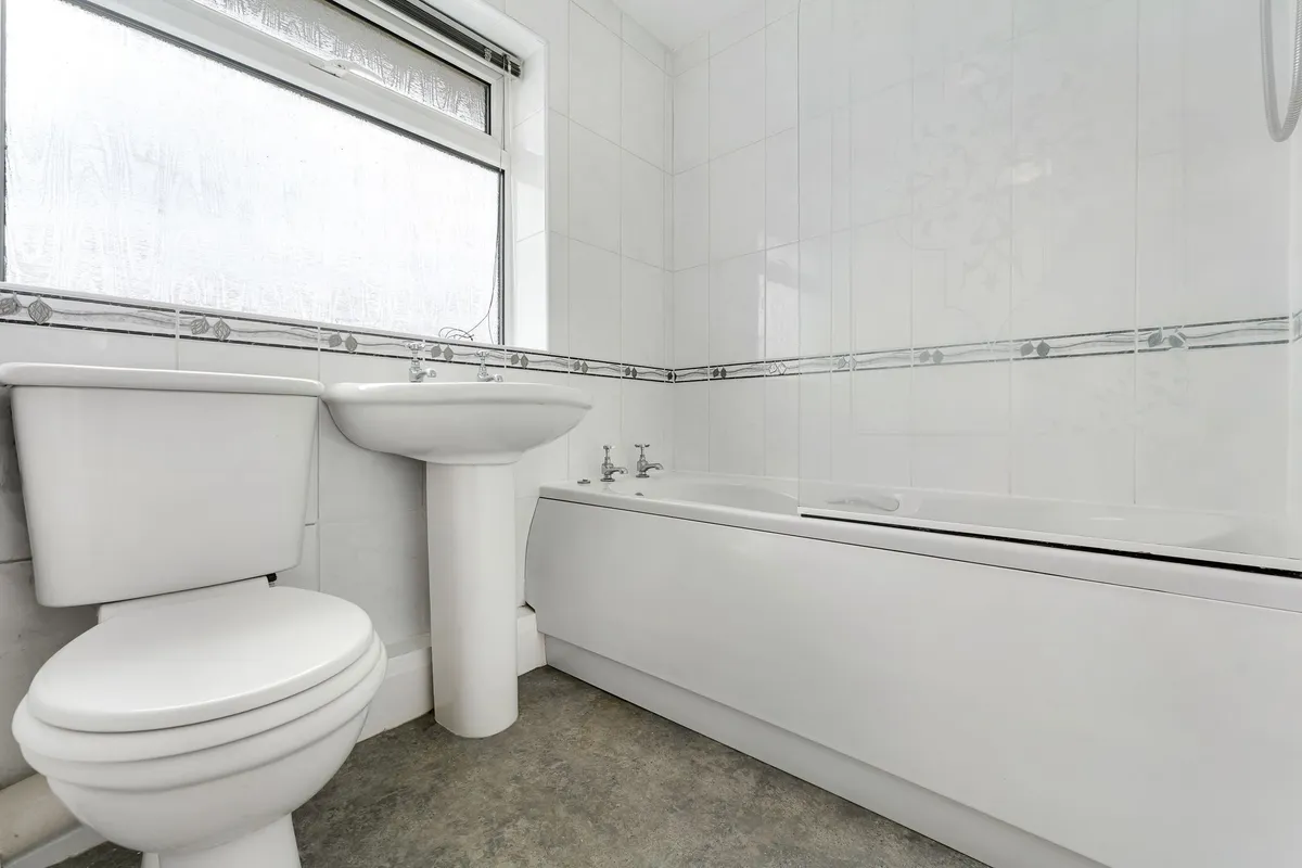 Braithwaite Close, Beechwood, WA7