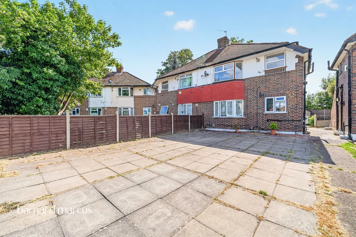 Elmcroft Close, Feltham