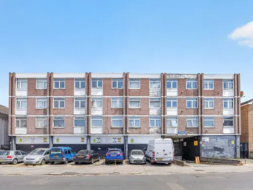 Bensham Manor Road, Thornton Heathphoto