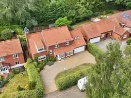 Vicarage Meadows, Dereham thumb 3
