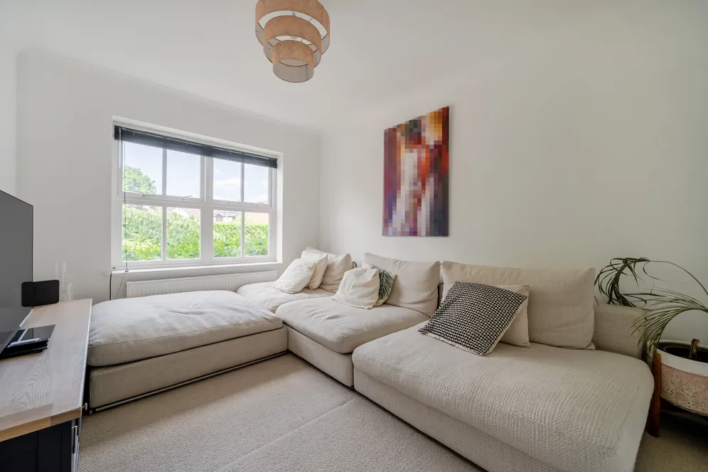 Ray Mill Road East, Maidenhead, SL6 photo 5