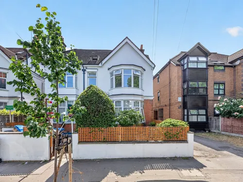 Norbury Avenue, Thornton Heathphoto