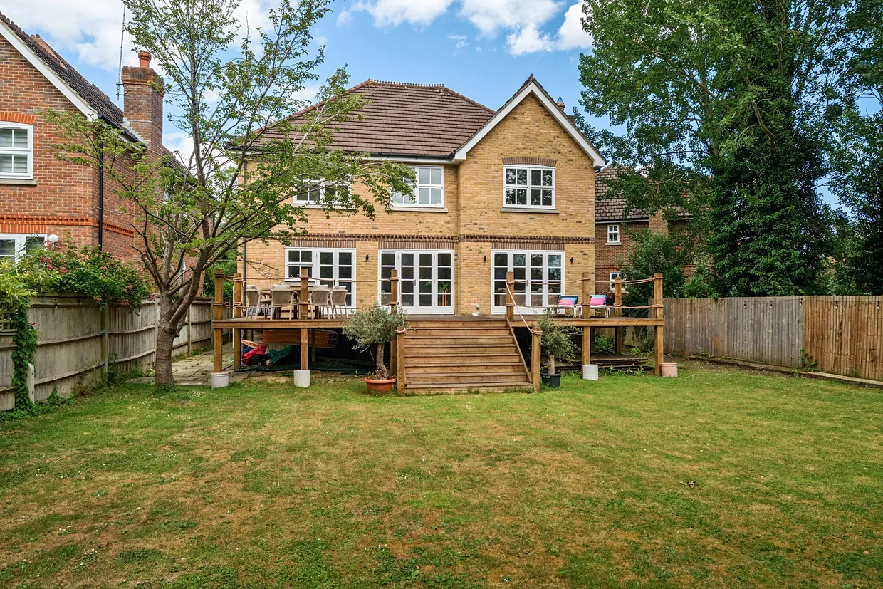 Ray Mill Road East, Maidenhead, SL6 photo 7