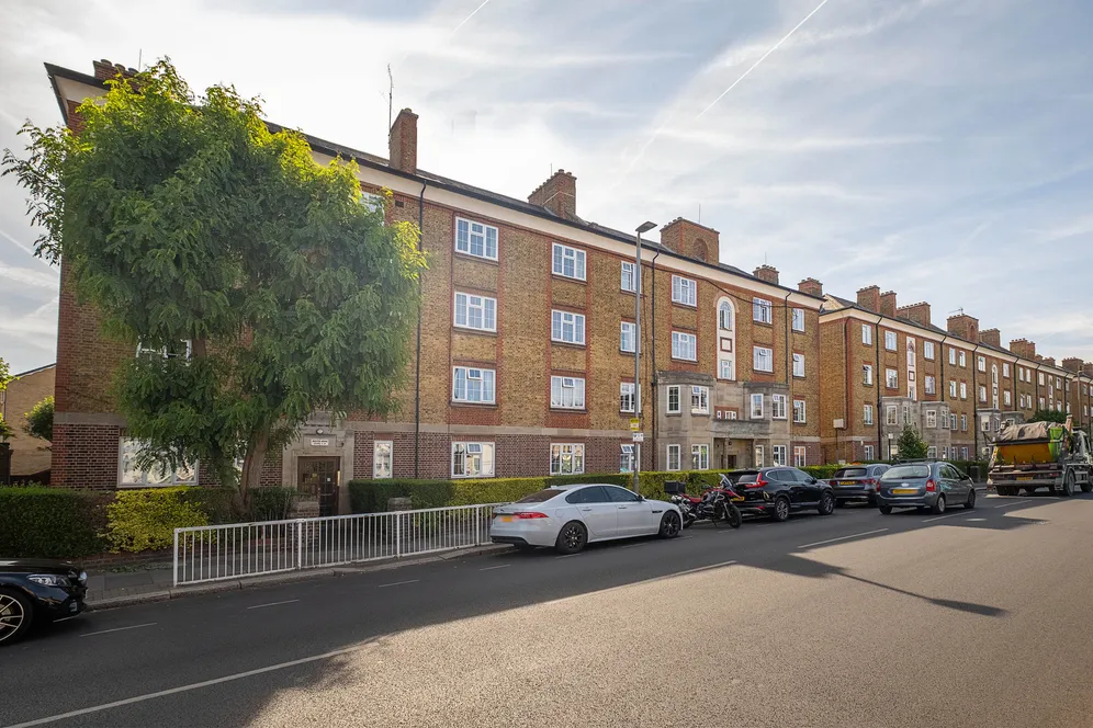 Merton Road, London, SW18 photo 5