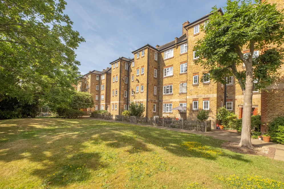 Merton Road, London, SW18 photo 6