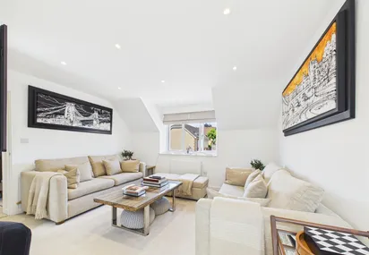 Collett Close, Hanham, Bristol, BS15 3HZ
