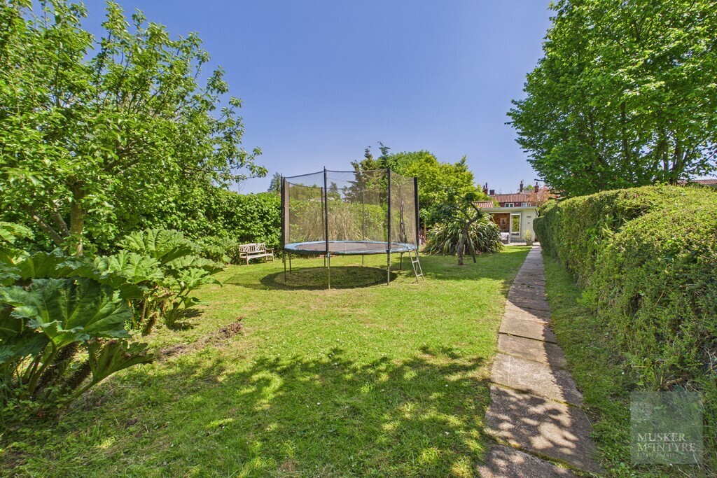 Bridge Street, Loddon Image 16