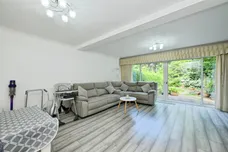 Cedar Green, Hoddesdon