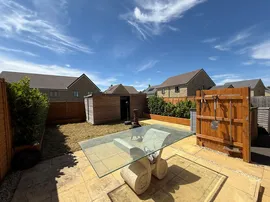 Grayling Avenue, Swindon thumb 2