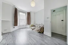 Grove Park Road, LONDON