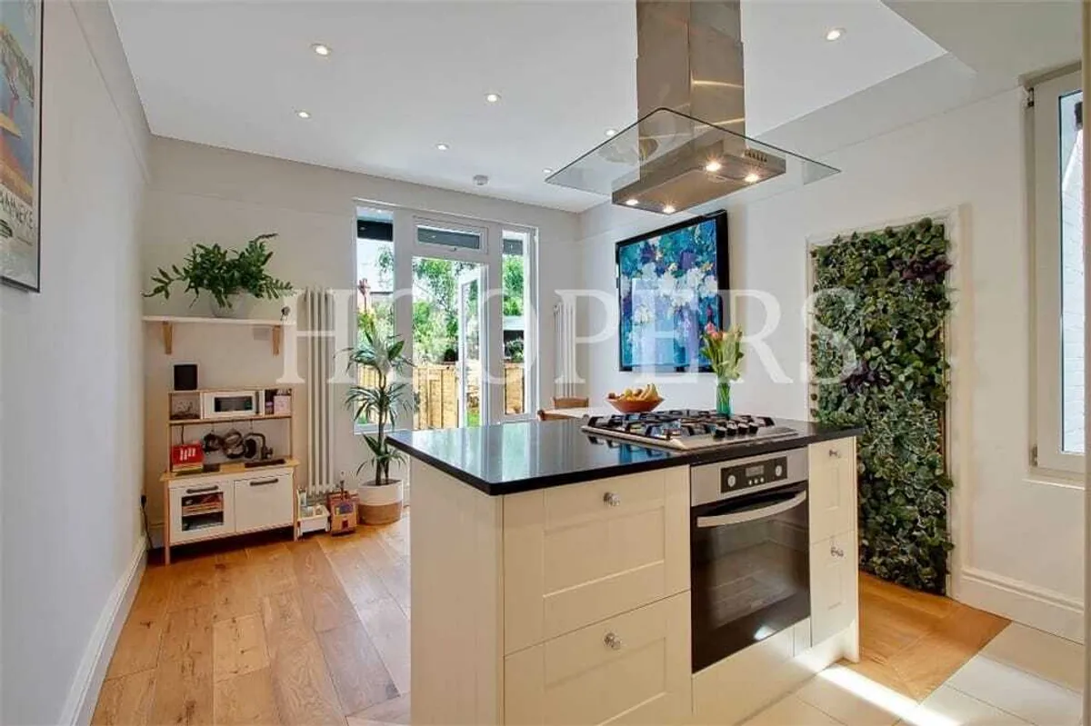 Mora Road, London, NW2