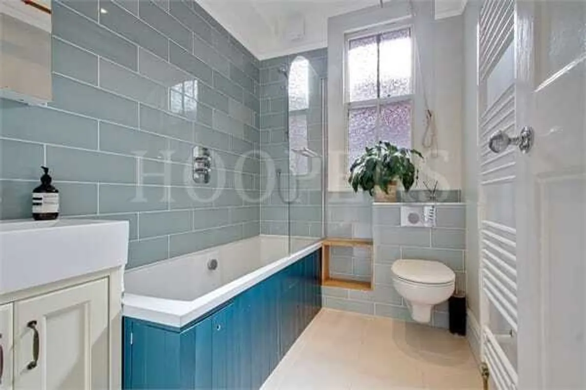 Mora Road, London, NW2