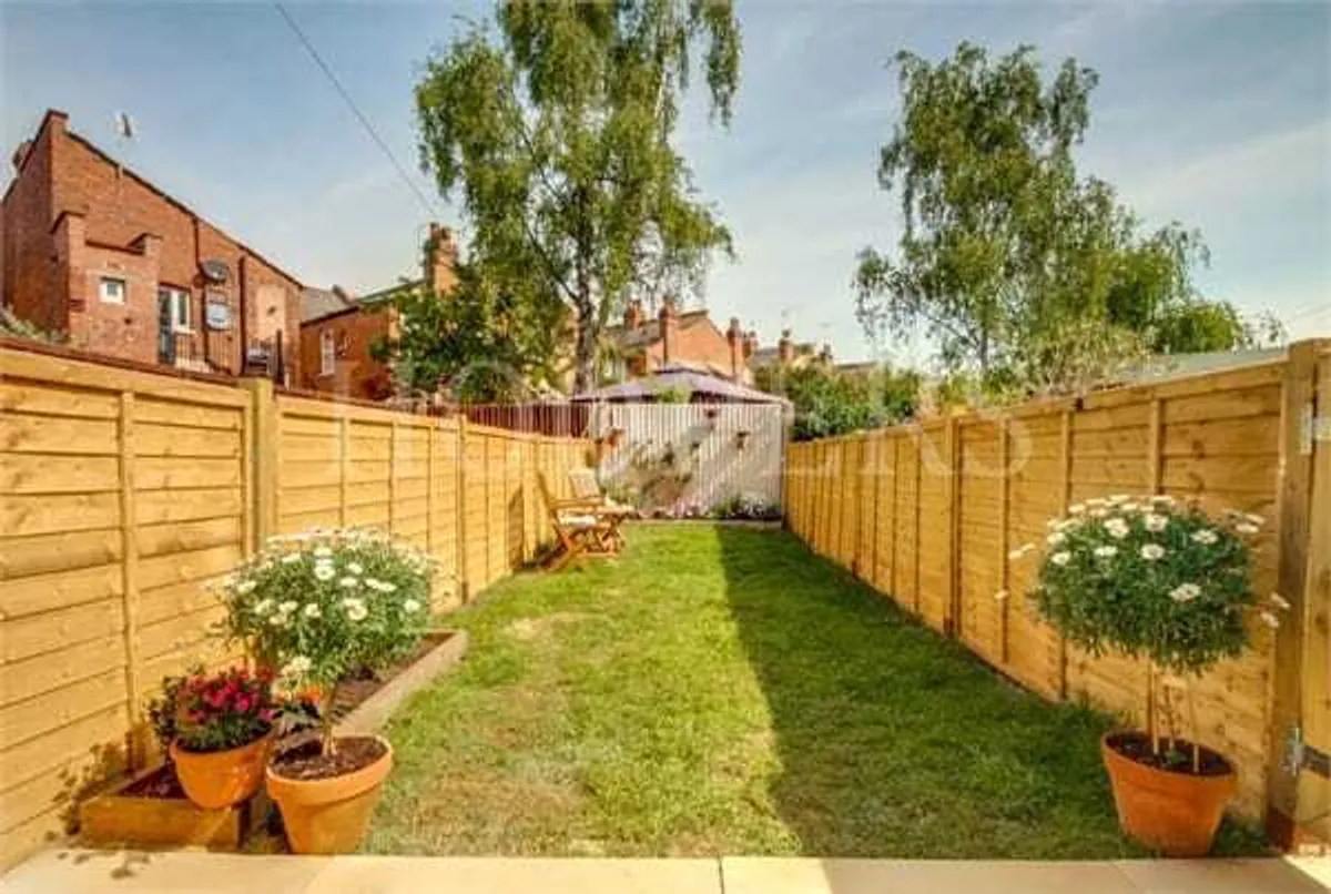 Mora Road, London, NW2
