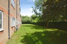 Hilda Wharf, Aylesbury