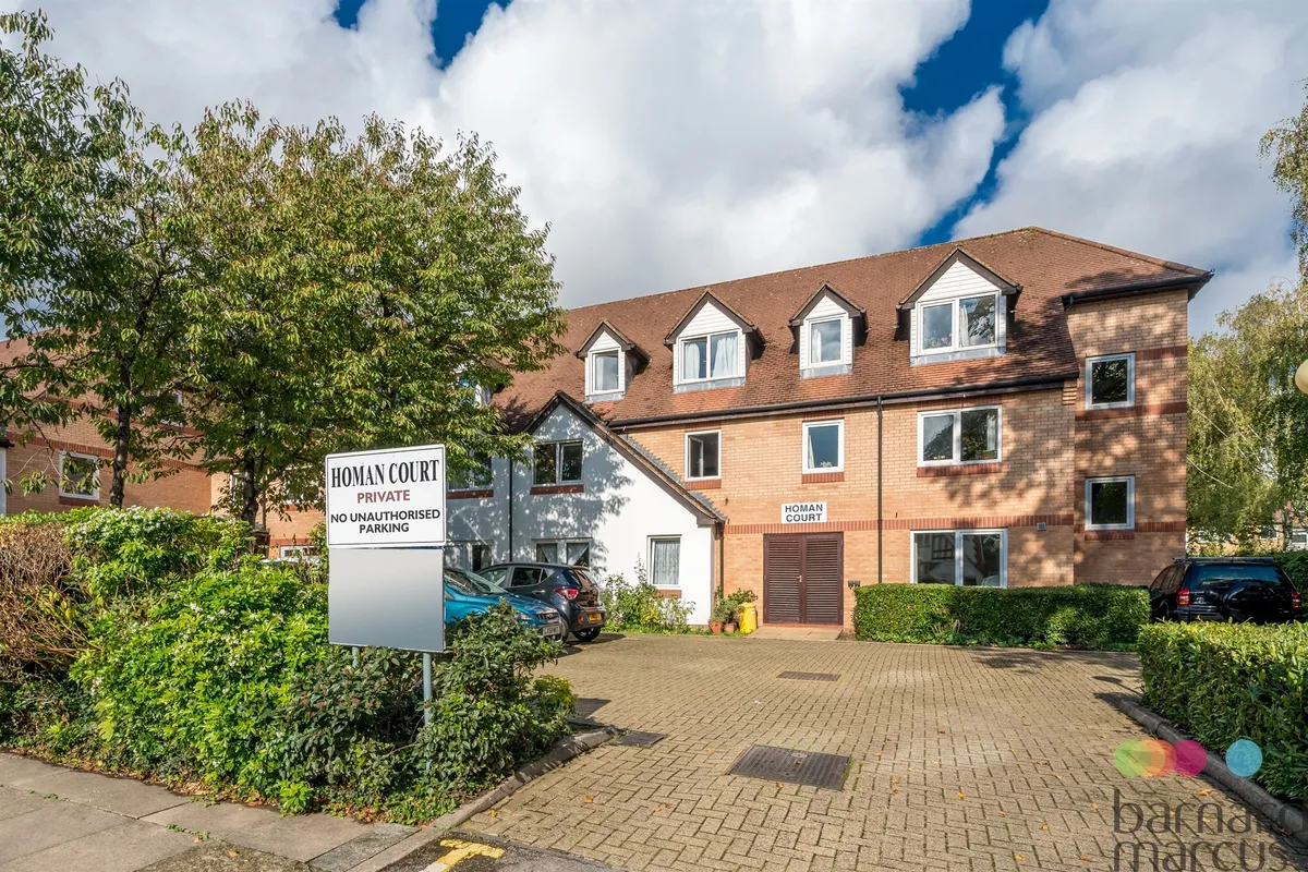 Friern Watch Avenue, LONDON