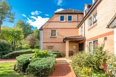 Friern Watch Avenue, LONDON