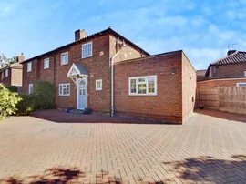 Ludwick Way, Welwyn Garden City photo
